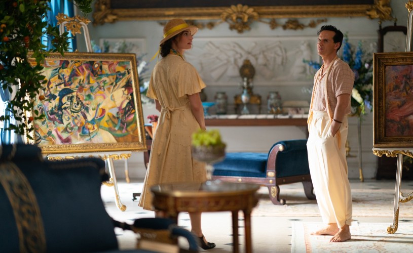 Lily James and Andrew Scott in The Pursuit of Love